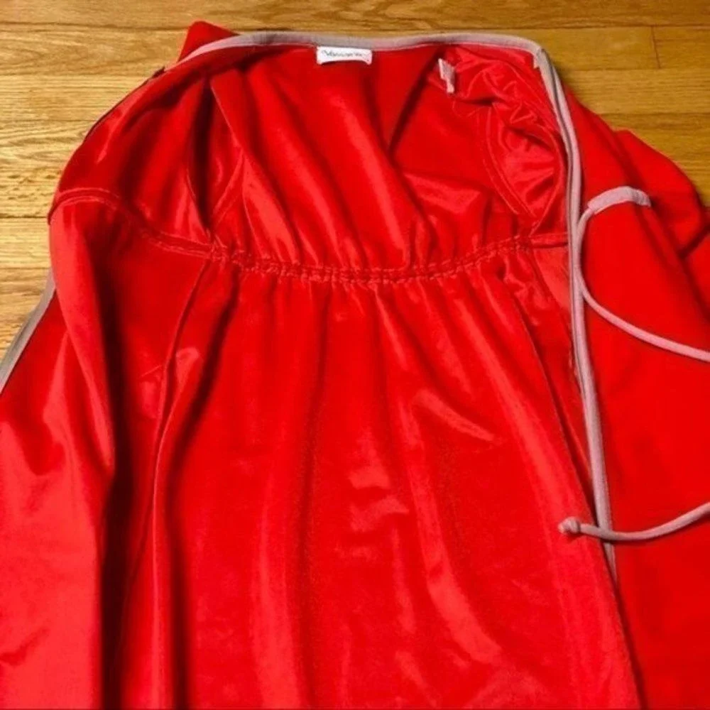 Vassarette vintage‎ 1960's robe/housecoat